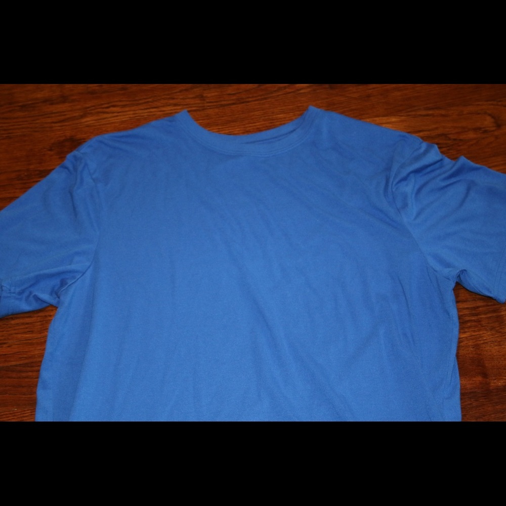 🌻BOGO🌻 Men’s Athletic Works T-shirt - Picture 2 of 2